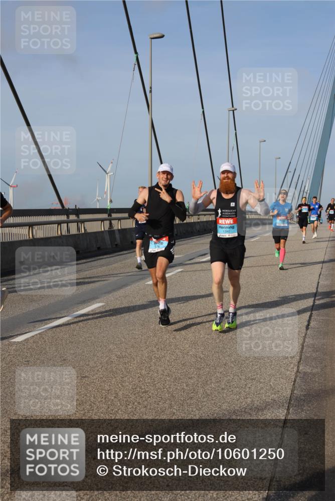 03.10.2026 - Köhlbrandbrückenlauf Strokosch-Dieckow http://msf.ph/oto/10601250 03.10.2026 09:36:35 Position 2 1392 meine-sportfotos.de