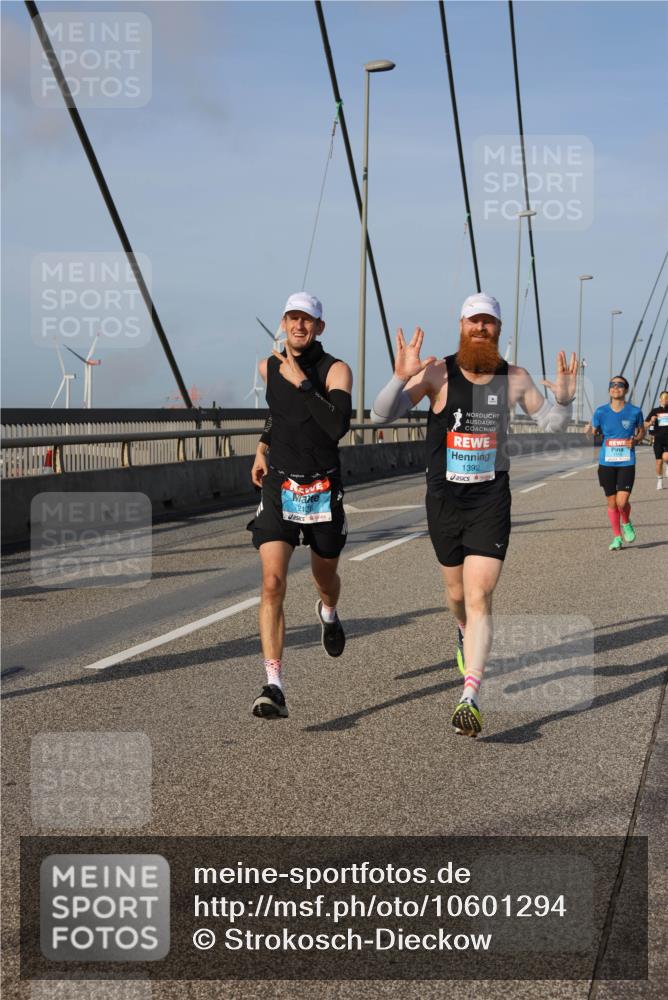03.10.2026 - Köhlbrandbrückenlauf Strokosch-Dieckow http://msf.ph/oto/10601294 03.10.2026 09:36:36 Position 2 1392 meine-sportfotos.de