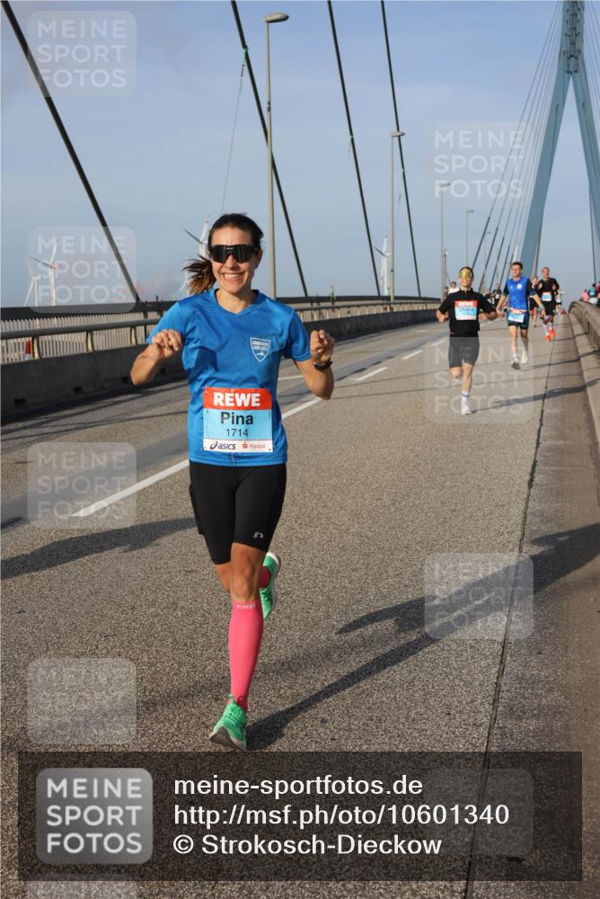 03.10.2026 - Köhlbrandbrückenlauf Strokosch-Dieckow http://msf.ph/oto/10601340 03.10.2026 09:36:39 Position 2 1714 meine-sportfotos.de