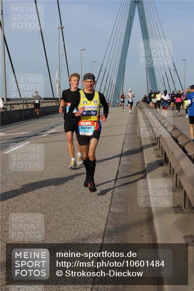 03.10.2026 - Köhlbrandbrückenlauf Strokosch-Dieckow http://msf.ph/oto/10601484 03.10.2026 09:36:48 Position 2 1342 meine-sportfotos.de