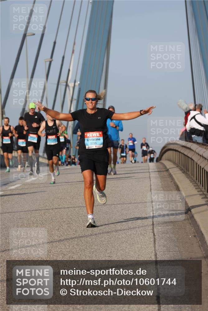 03.10.2026 - Köhlbrandbrückenlauf Strokosch-Dieckow http://msf.ph/oto/10601744 03.10.2026 09:37:20 Position 2 2235 meine-sportfotos.de