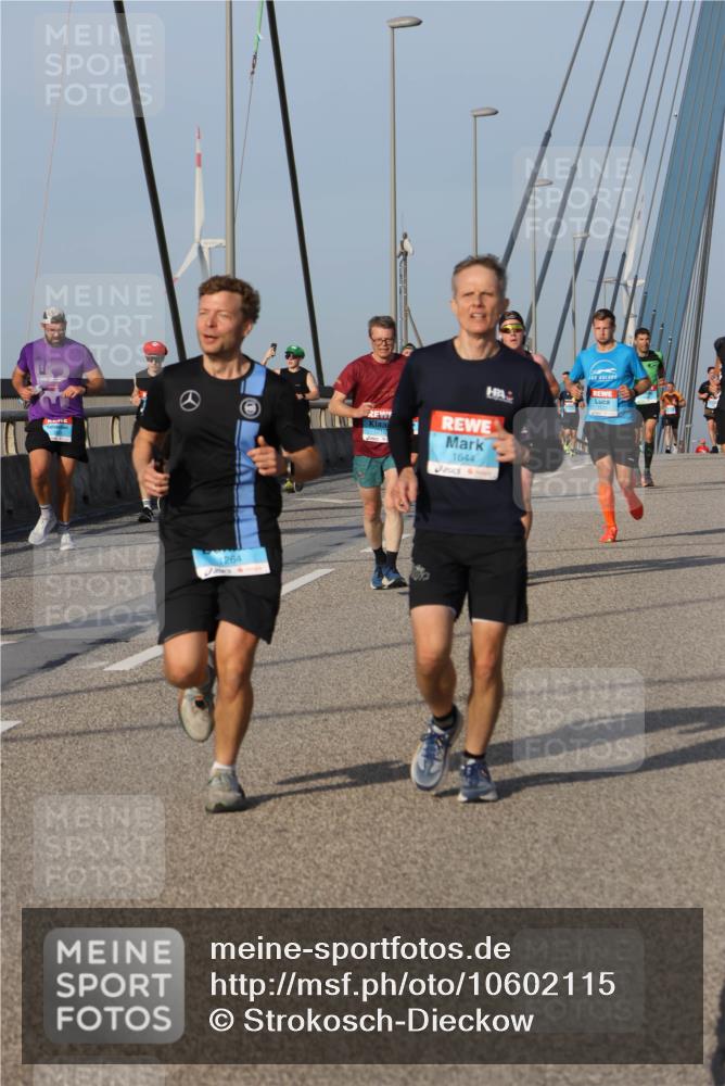 03.10.2026 - Köhlbrandbrückenlauf Strokosch-Dieckow http://msf.ph/oto/10602115 03.10.2026 09:37:52 Position 2 1264, 1644 meine-sportfotos.de