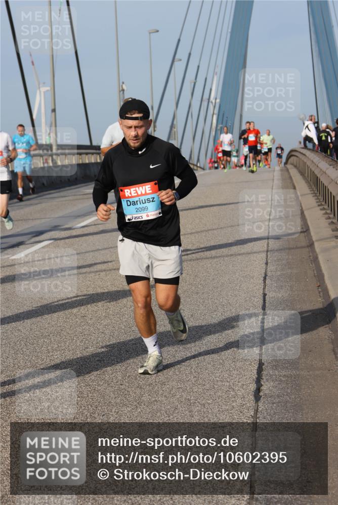 03.10.2026 - Köhlbrandbrückenlauf Strokosch-Dieckow http://msf.ph/oto/10602395 03.10.2026 09:38:13 Position 2 2099 meine-sportfotos.de