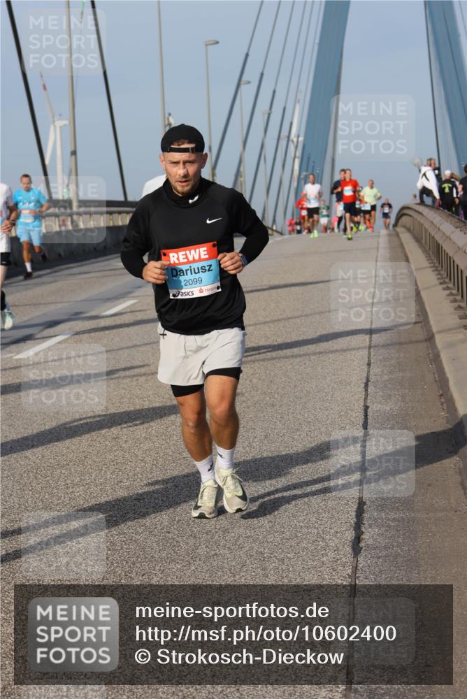 03.10.2026 - Köhlbrandbrückenlauf Strokosch-Dieckow http://msf.ph/oto/10602400 03.10.2026 09:38:13 Position 2 2099 meine-sportfotos.de