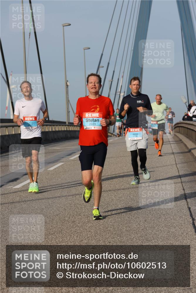 03.10.2026 - Köhlbrandbrückenlauf Strokosch-Dieckow http://msf.ph/oto/10602513 03.10.2026 09:38:26 Position 2 2223, 3798 meine-sportfotos.de