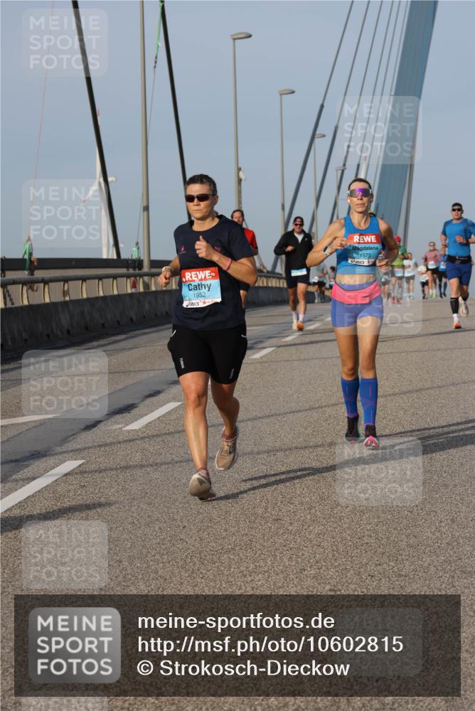 03.10.2026 - Köhlbrandbrückenlauf Strokosch-Dieckow http://msf.ph/oto/10602815 03.10.2026 09:38:54 Position 2 1952, 1575 meine-sportfotos.de