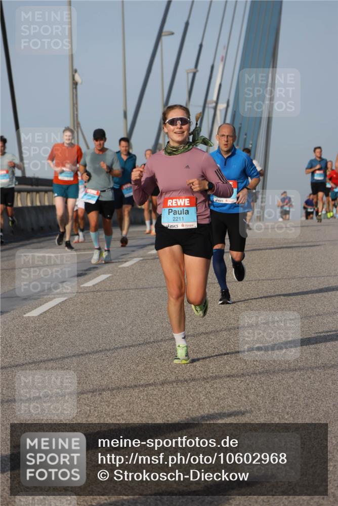 03.10.2026 - Köhlbrandbrückenlauf Strokosch-Dieckow http://msf.ph/oto/10602968 03.10.2026 09:39:11 Position 2 2211 meine-sportfotos.de