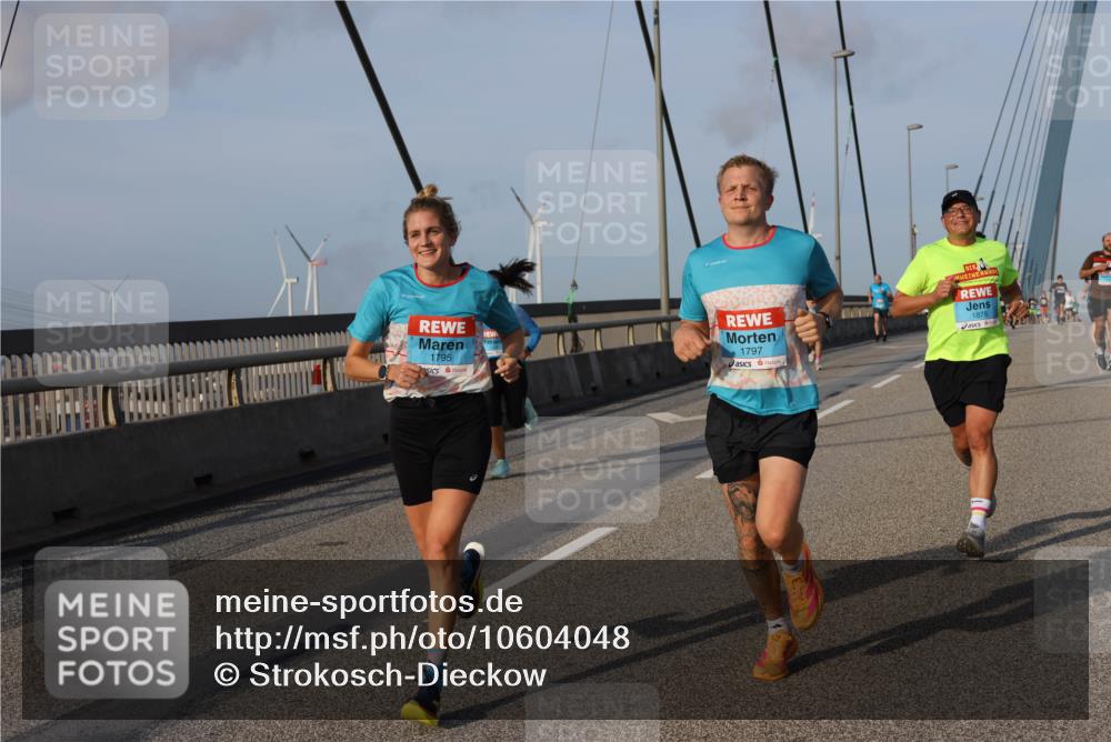 03.10.2026 - Köhlbrandbrückenlauf Strokosch-Dieckow http://msf.ph/oto/10604048 03.10.2026 09:40:36 Position 2 1795, 1797, 1878 meine-sportfotos.de