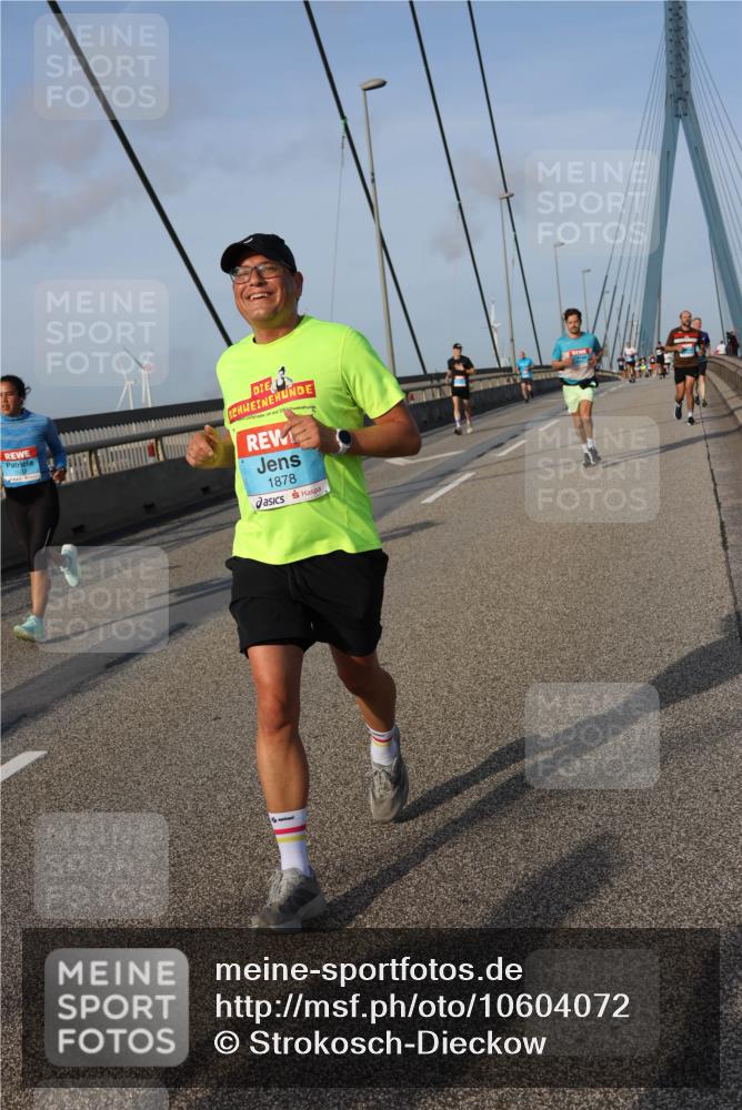 03.10.2026 - Köhlbrandbrückenlauf Strokosch-Dieckow http://msf.ph/oto/10604072 03.10.2026 09:40:37 Position 2 1878 meine-sportfotos.de