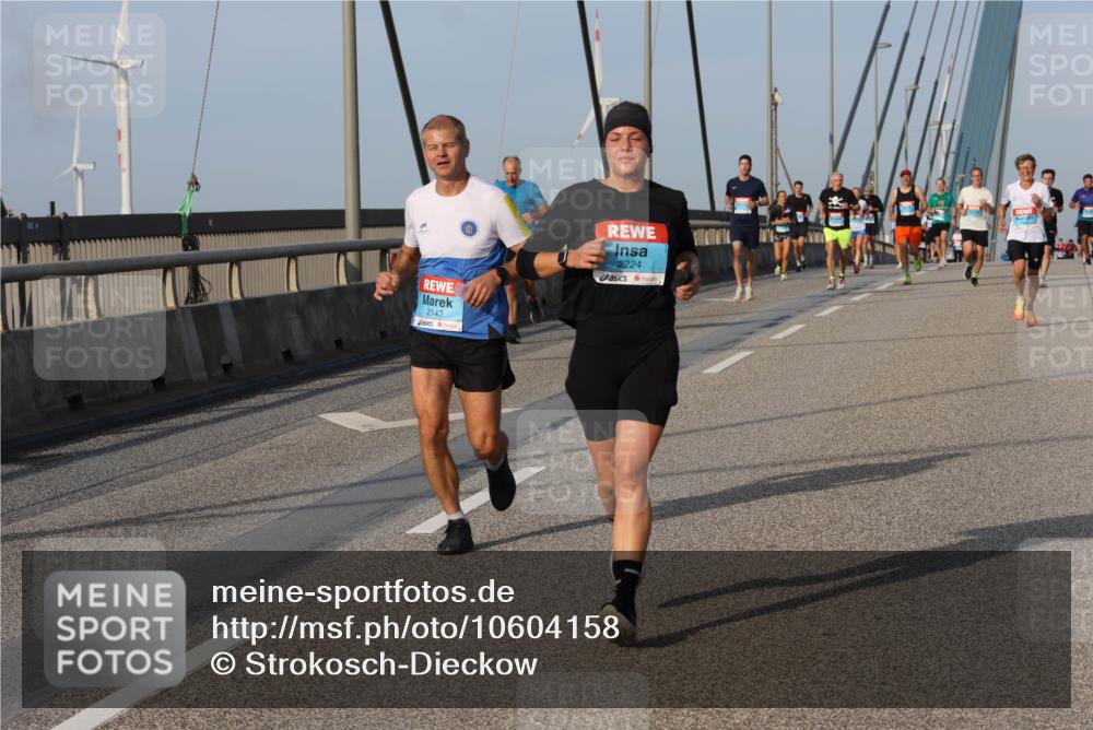 03.10.2026 - Köhlbrandbrückenlauf Strokosch-Dieckow http://msf.ph/oto/10604158 03.10.2026 09:40:53 Position 2 2143, 2224 meine-sportfotos.de