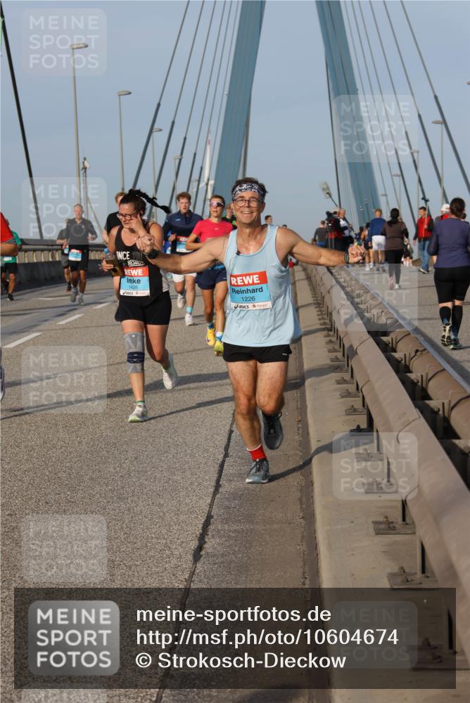03.10.2026 - Köhlbrandbrückenlauf Strokosch-Dieckow http://msf.ph/oto/10604674 03.10.2026 09:41:48 Position 2 1426, 1226 meine-sportfotos.de