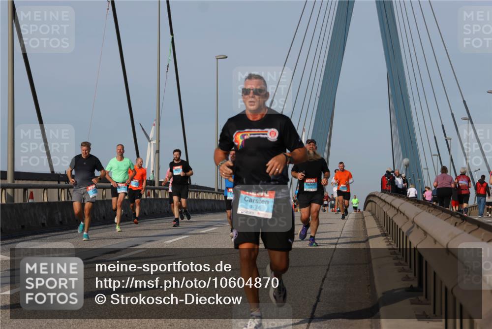 03.10.2026 - Köhlbrandbrückenlauf Strokosch-Dieckow http://msf.ph/oto/10604870 03.10.2026 09:42:26 Position 2 1786 meine-sportfotos.de