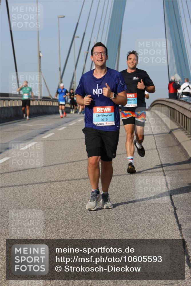 03.10.2026 - Köhlbrandbrückenlauf Strokosch-Dieckow http://msf.ph/oto/10605593 03.10.2026 09:43:41 Position 2 2019, 1647 meine-sportfotos.de
