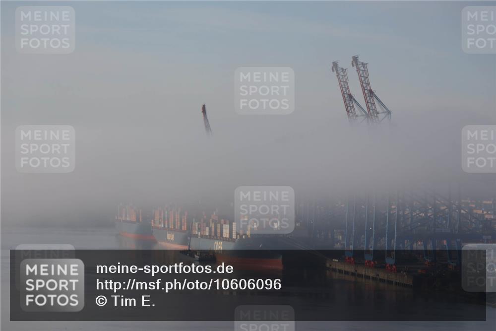 03.10.2026 - Köhlbrandbrückenlauf Tim E. http://msf.ph/oto/10606096 03.10.2026 09:10:33 Position 1  meine-sportfotos.de