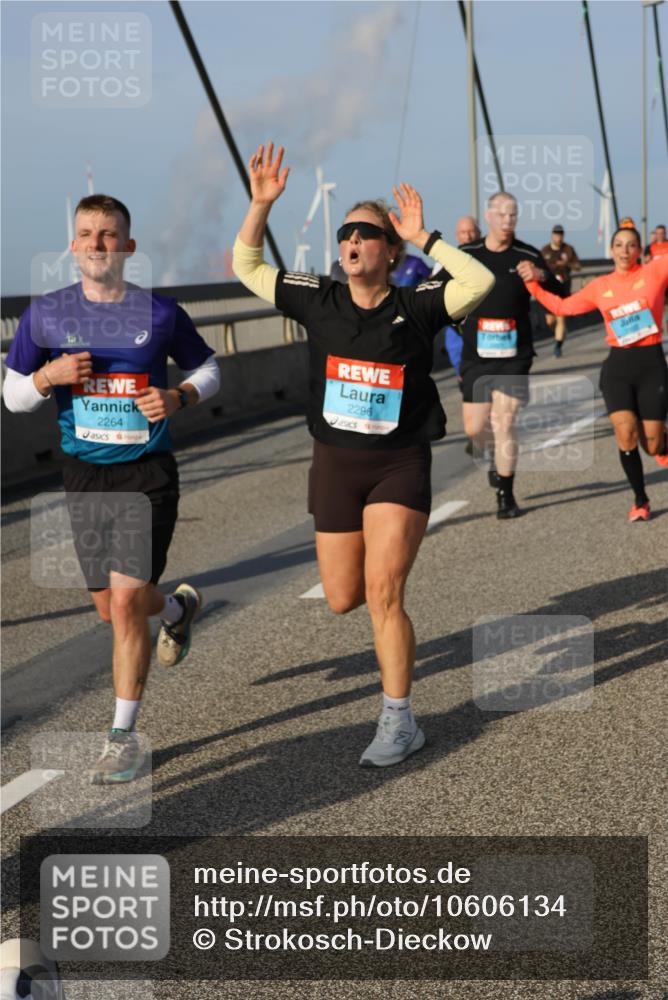 03.10.2026 - Köhlbrandbrückenlauf Strokosch-Dieckow http://msf.ph/oto/10606134 03.10.2026 09:44:34 Position 2 2264, 2296 meine-sportfotos.de