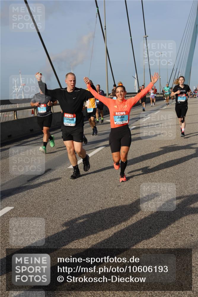 03.10.2026 - Köhlbrandbrückenlauf Strokosch-Dieckow http://msf.ph/oto/10606193 03.10.2026 09:44:35 Position 2 2227, 2601, 2602 meine-sportfotos.de