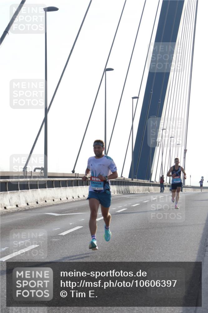 03.10.2026 - Köhlbrandbrückenlauf Tim E. http://msf.ph/oto/10606397 03.10.2026 09:17:29 Position 1  meine-sportfotos.de