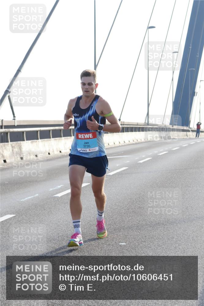 03.10.2026 - Köhlbrandbrückenlauf Tim E. http://msf.ph/oto/10606451 03.10.2026 09:17:36 Position 1 3735 meine-sportfotos.de