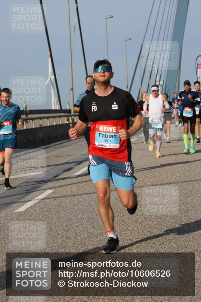 03.10.2026 - Köhlbrandbrückenlauf Strokosch-Dieckow http://msf.ph/oto/10606526 03.10.2026 09:44:56 Position 2 3818, 1901 meine-sportfotos.de