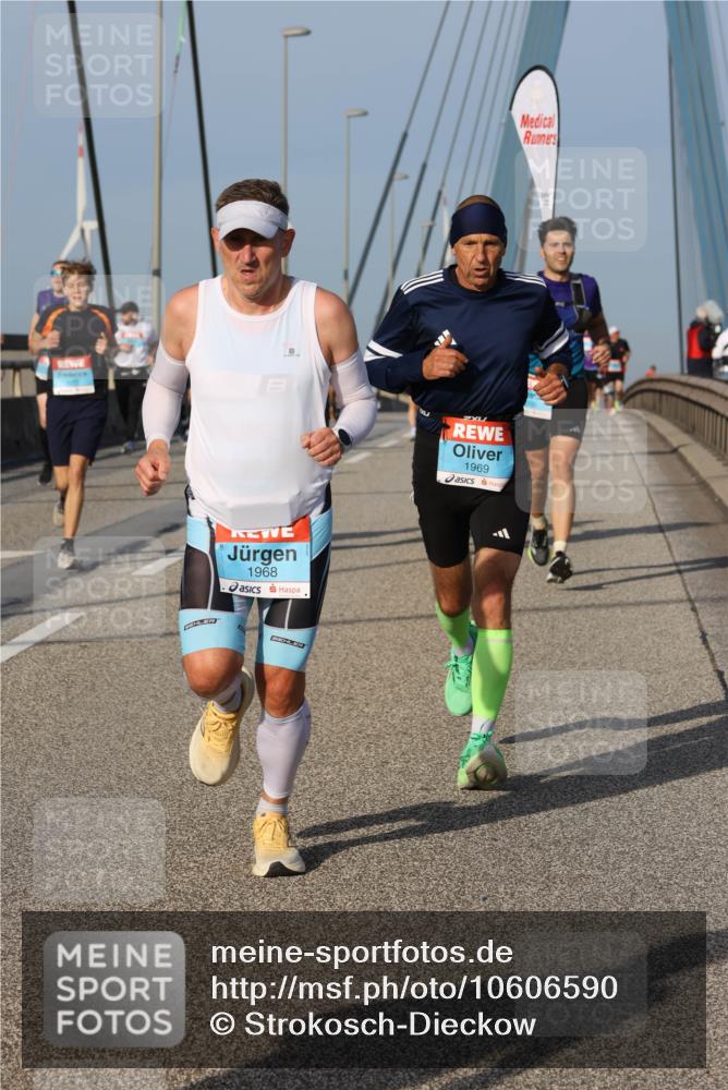 03.10.2026 - Köhlbrandbrückenlauf Strokosch-Dieckow http://msf.ph/oto/10606590 03.10.2026 09:45:00 Position 2 3, 1968, 1969 meine-sportfotos.de