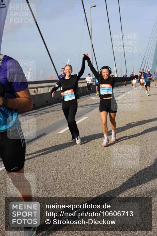 03.10.2026 - Köhlbrandbrückenlauf Strokosch-Dieckow http://msf.ph/oto/10606713 03.10.2026 09:45:05 Position 2 1928, 3814 meine-sportfotos.de