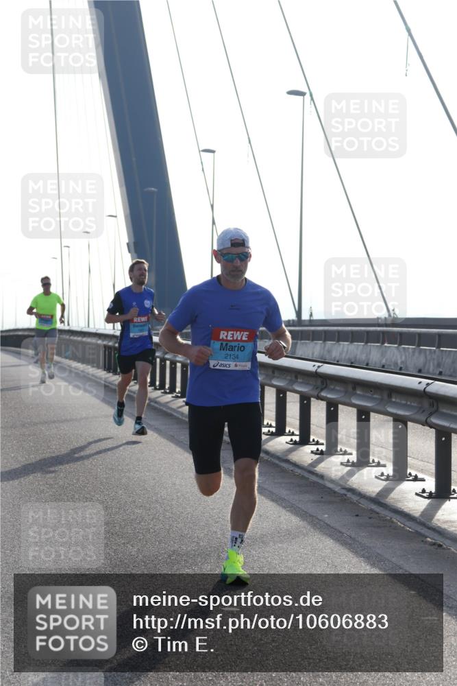 03.10.2026 - Köhlbrandbrückenlauf Tim E. http://msf.ph/oto/10606883 03.10.2026 09:18:58 Position 1 2134 meine-sportfotos.de