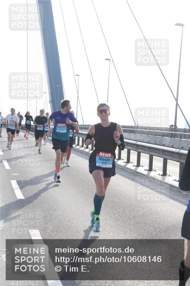 03.10.2026 - Köhlbrandbrückenlauf Tim E. http://msf.ph/oto/10608146 03.10.2026 09:21:19 Position 1 2246 meine-sportfotos.de