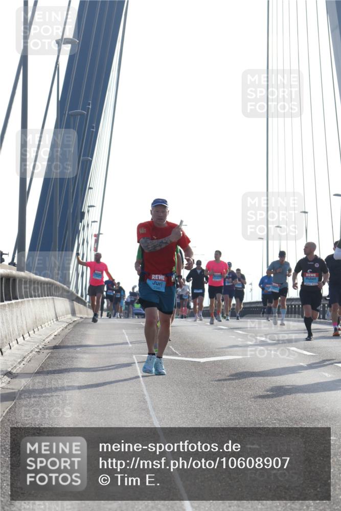 03.10.2026 - Köhlbrandbrückenlauf Tim E. http://msf.ph/oto/10608907 03.10.2026 09:22:26 Position 1 50, 2340 meine-sportfotos.de