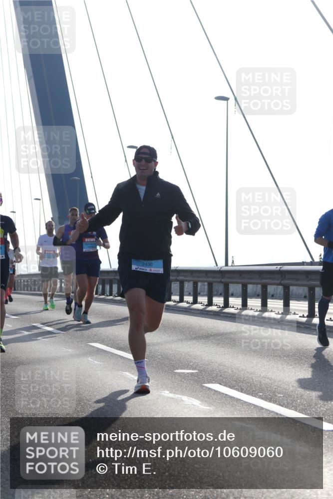 03.10.2026 - Köhlbrandbrückenlauf Tim E. http://msf.ph/oto/10609060 03.10.2026 09:22:41 Position 1 2436 meine-sportfotos.de