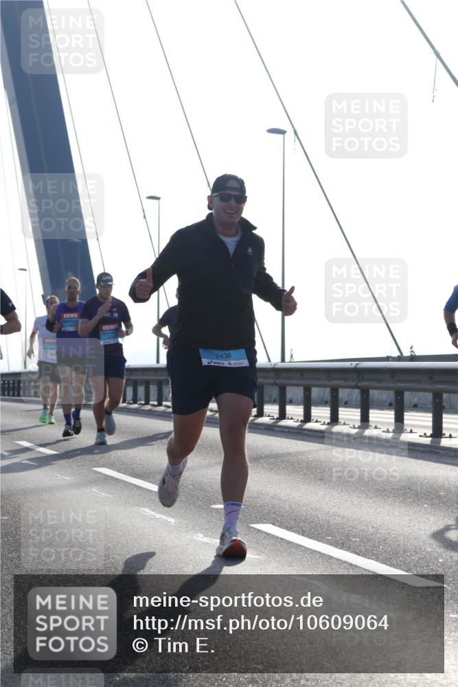 03.10.2026 - Köhlbrandbrückenlauf Tim E. http://msf.ph/oto/10609064 03.10.2026 09:22:41 Position 1 2436 meine-sportfotos.de