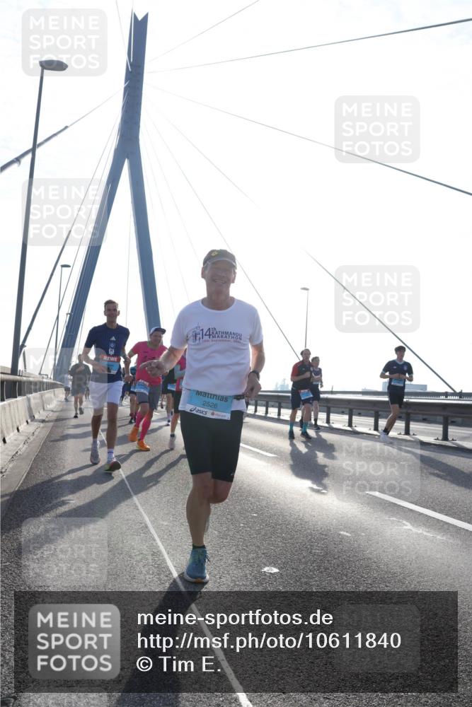 03.10.2026 - Köhlbrandbrückenlauf Tim E. http://msf.ph/oto/10611840 03.10.2026 09:27:35 Position 1 14, 10, 2022, 2526 meine-sportfotos.de
