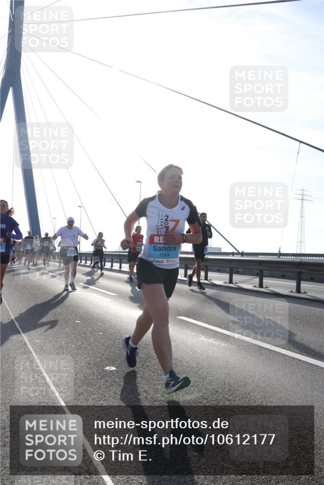 03.10.2026 - Köhlbrandbrückenlauf Tim E. http://msf.ph/oto/10612177 03.10.2026 09:28:08 Position 1 1564 meine-sportfotos.de