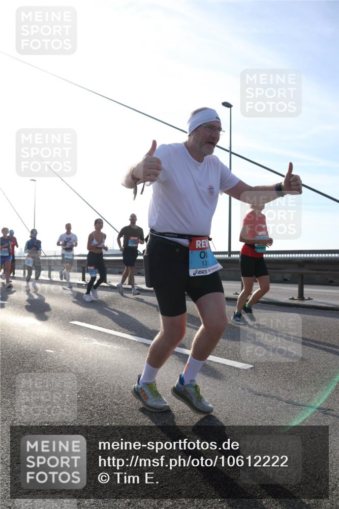 03.10.2026 - Köhlbrandbrückenlauf Tim E. http://msf.ph/oto/10612222 03.10.2026 09:28:11 Position 1 13 meine-sportfotos.de