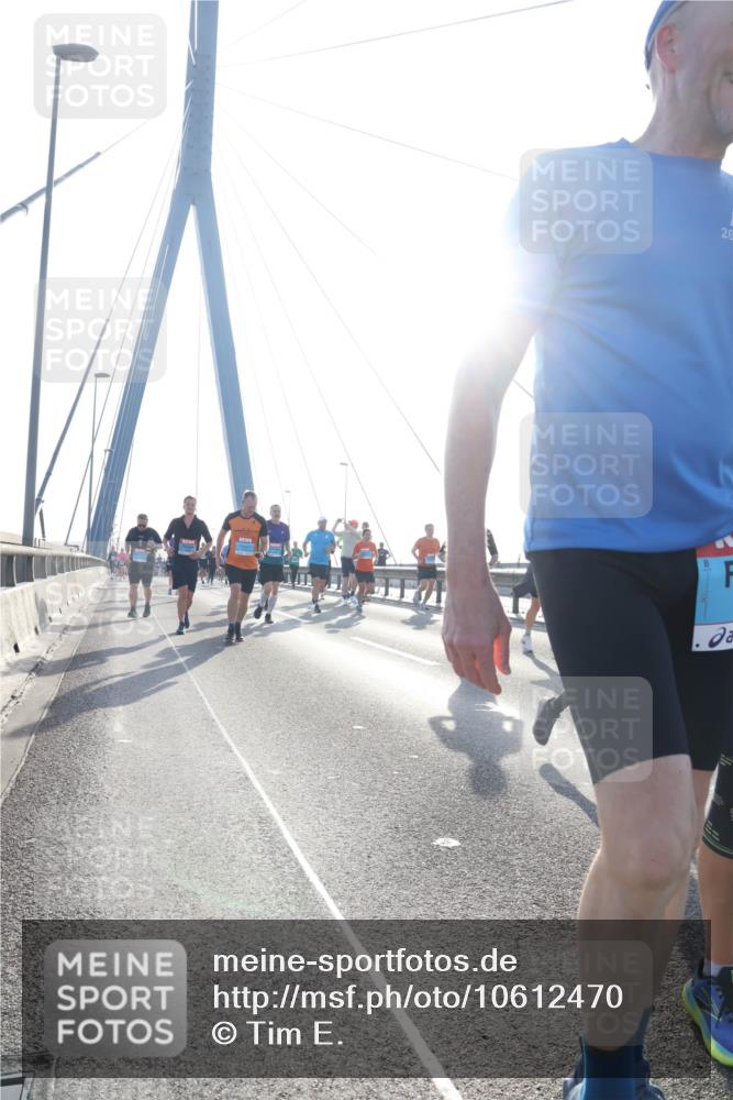03.10.2026 - Köhlbrandbrückenlauf Tim E. http://msf.ph/oto/10612470 03.10.2026 09:28:31 Position 1 26 meine-sportfotos.de