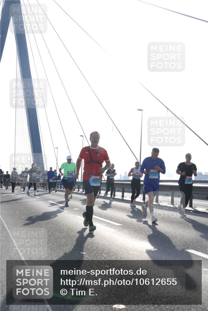 03.10.2026 - Köhlbrandbrückenlauf Tim E. http://msf.ph/oto/10612655 03.10.2026 09:28:48 Position 1 87 meine-sportfotos.de
