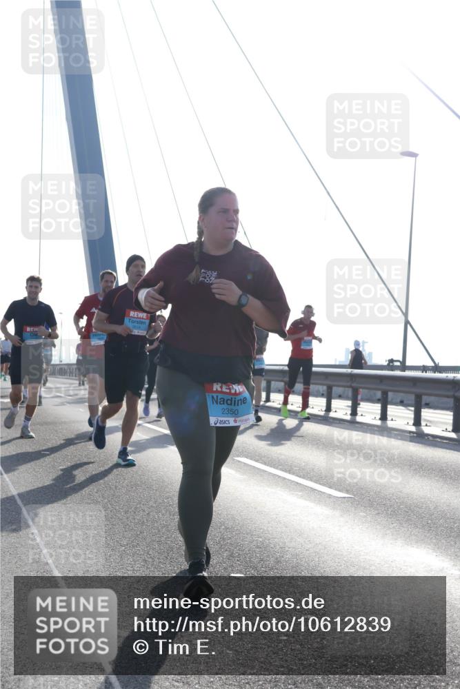 03.10.2026 - Köhlbrandbrückenlauf Tim E. http://msf.ph/oto/10612839 03.10.2026 09:29:03 Position 1 2614, 2350 meine-sportfotos.de