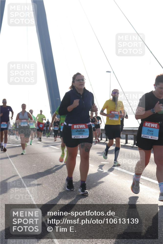 03.10.2026 - Köhlbrandbrückenlauf Tim E. http://msf.ph/oto/10613139 03.10.2026 09:29:30 Position 1 1955, 3718 meine-sportfotos.de