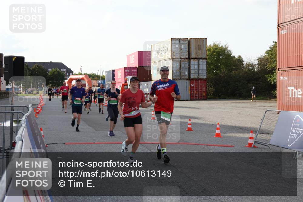 03.10.2026 - Köhlbrandbrückenlauf Tim E. http://msf.ph/oto/10613149 03.10.2026 16:18:50 Ziel 7154, 7188, 7532, 7639, 7640, 8108, 8527, 8553, 8703, 8879, 8914, 9080, 9150, 9536 meine-sportfotos.de