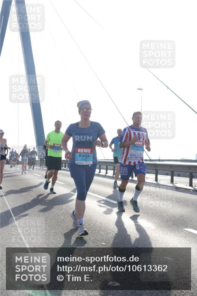 03.10.2026 - Köhlbrandbrückenlauf Tim E. http://msf.ph/oto/10613362 03.10.2026 09:29:50 Position 1 2760, 3336 meine-sportfotos.de