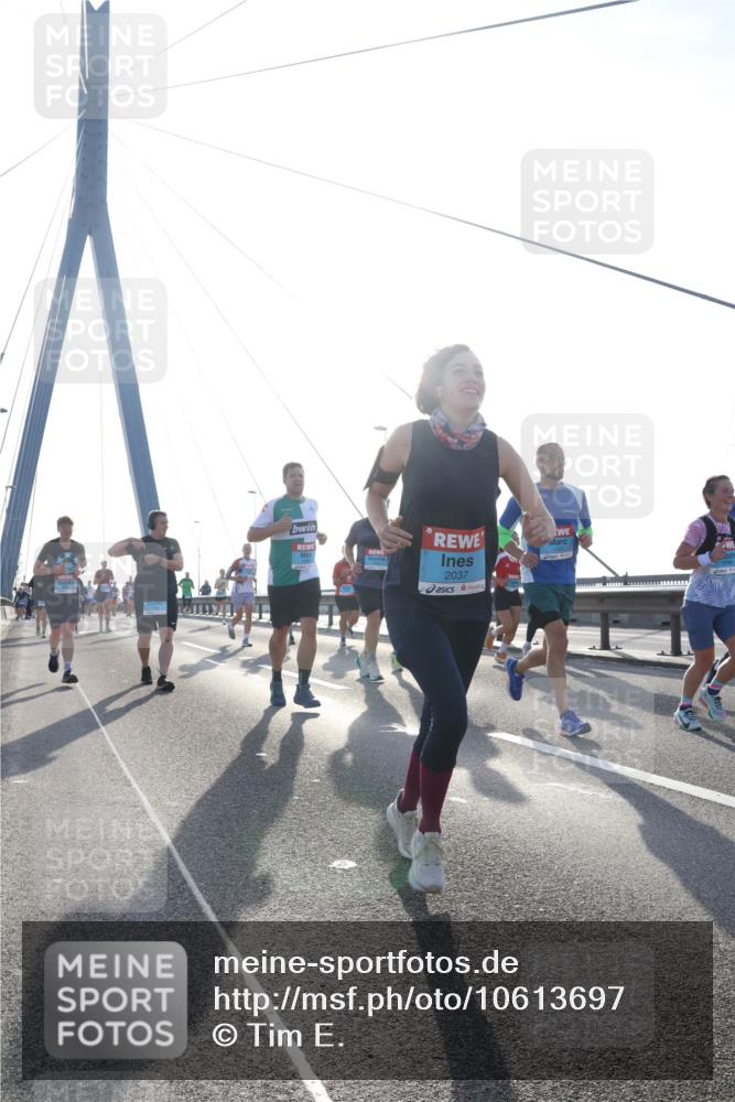 03.10.2026 - Köhlbrandbrückenlauf Tim E. http://msf.ph/oto/10613697 03.10.2026 09:30:20 Position 1 2037, 1455 meine-sportfotos.de