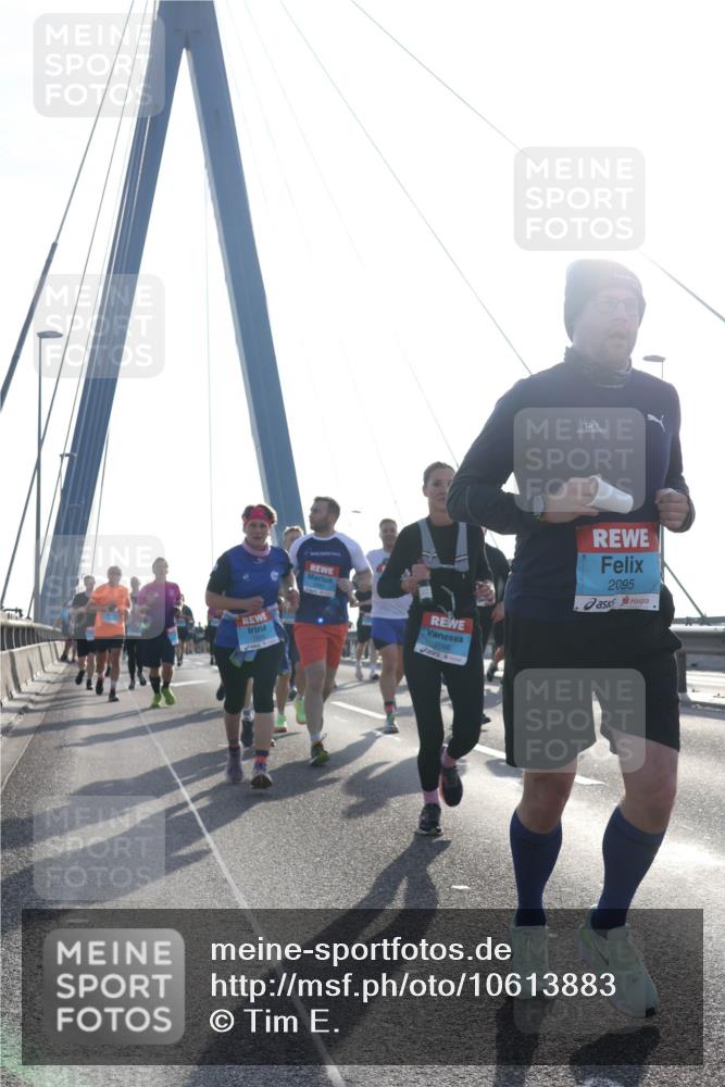 03.10.2026 - Köhlbrandbrückenlauf Tim E. http://msf.ph/oto/10613883 03.10.2026 09:30:33 Position 1 2096, 2095 meine-sportfotos.de