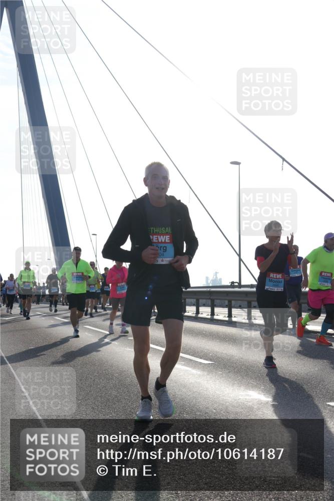 03.10.2026 - Köhlbrandbrückenlauf Tim E. http://msf.ph/oto/10614187 03.10.2026 09:30:55 Position 1 04, 2845 meine-sportfotos.de
