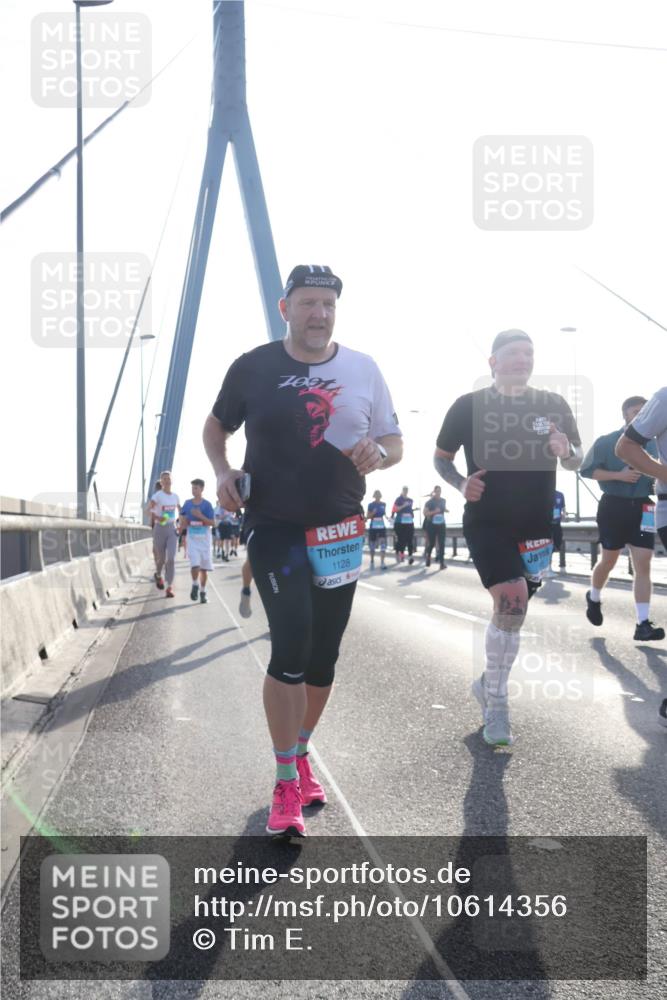 03.10.2026 - Köhlbrandbrückenlauf Tim E. http://msf.ph/oto/10614356 03.10.2026 09:31:08 Position 1 1128 meine-sportfotos.de