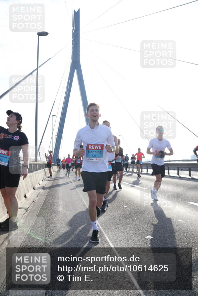 03.10.2026 - Köhlbrandbrückenlauf Tim E. http://msf.ph/oto/10614625 03.10.2026 09:31:32 Position 1 83, 1351 meine-sportfotos.de