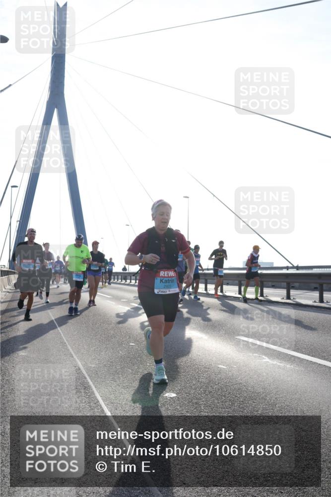 03.10.2026 - Köhlbrandbrückenlauf Tim E. http://msf.ph/oto/10614850 03.10.2026 09:31:48 Position 1 2923 meine-sportfotos.de