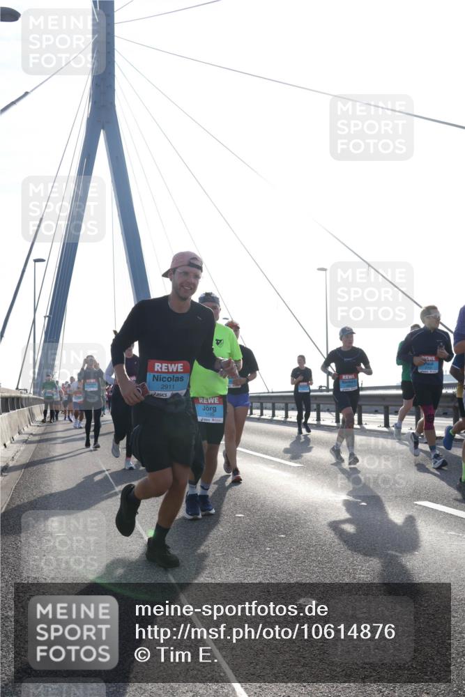 03.10.2026 - Köhlbrandbrückenlauf Tim E. http://msf.ph/oto/10614876 03.10.2026 09:31:50 Position 1 2911, 1195 meine-sportfotos.de