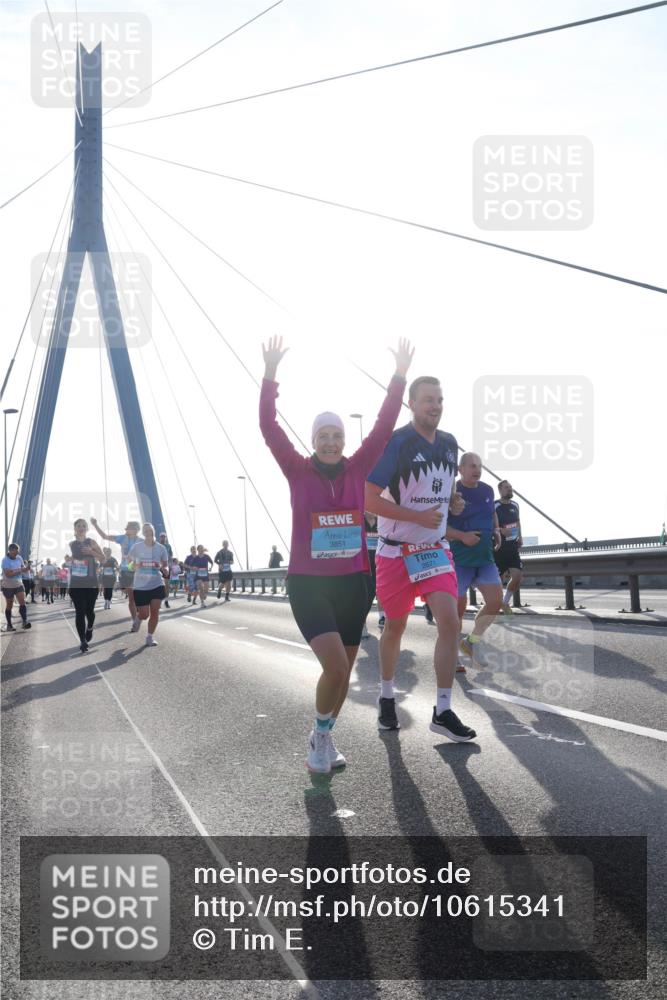03.10.2026 - Köhlbrandbrückenlauf Tim E. http://msf.ph/oto/10615341 03.10.2026 09:32:22 Position 1 3851, 2671 meine-sportfotos.de