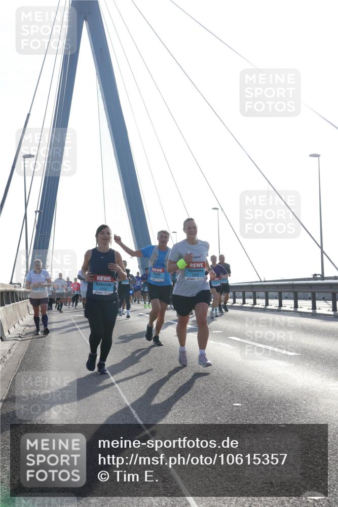 03.10.2026 - Köhlbrandbrückenlauf Tim E. http://msf.ph/oto/10615357 03.10.2026 09:32:24 Position 1 2560 meine-sportfotos.de