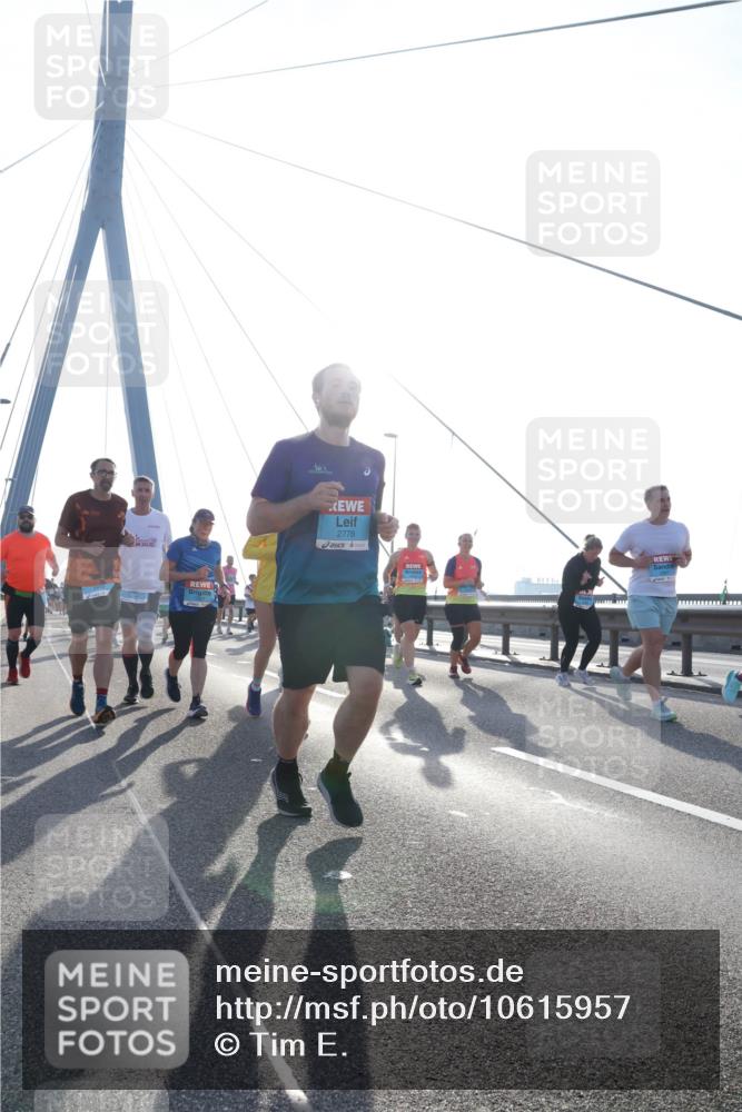 03.10.2026 - Köhlbrandbrückenlauf Tim E. http://msf.ph/oto/10615957 03.10.2026 09:33:16 Position 1 2778 meine-sportfotos.de