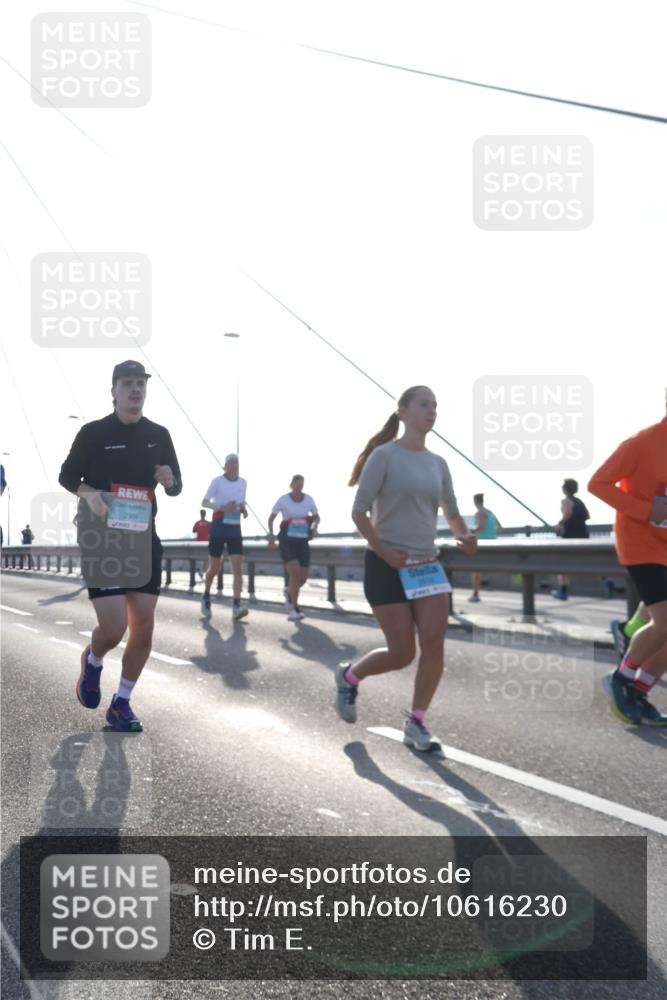 03.10.2026 - Köhlbrandbrückenlauf Tim E. http://msf.ph/oto/10616230 03.10.2026 09:33:33 Position 1 2904 meine-sportfotos.de